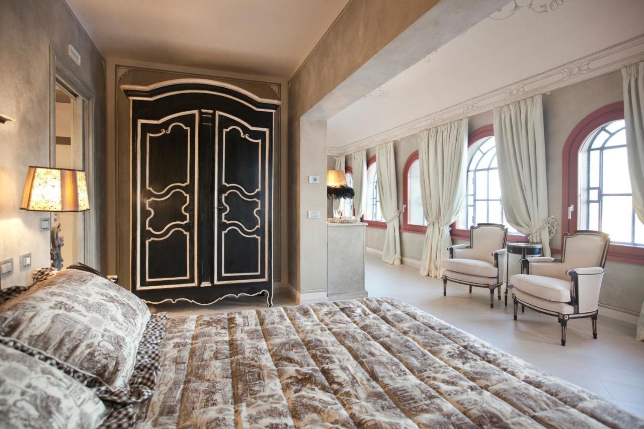 Relais Villa Prato Момбаруццо Экстерьер фото