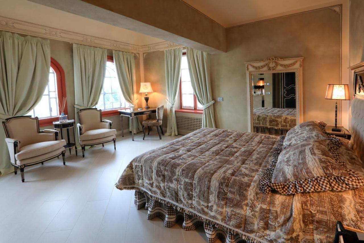 Relais Villa Prato Момбаруццо Экстерьер фото