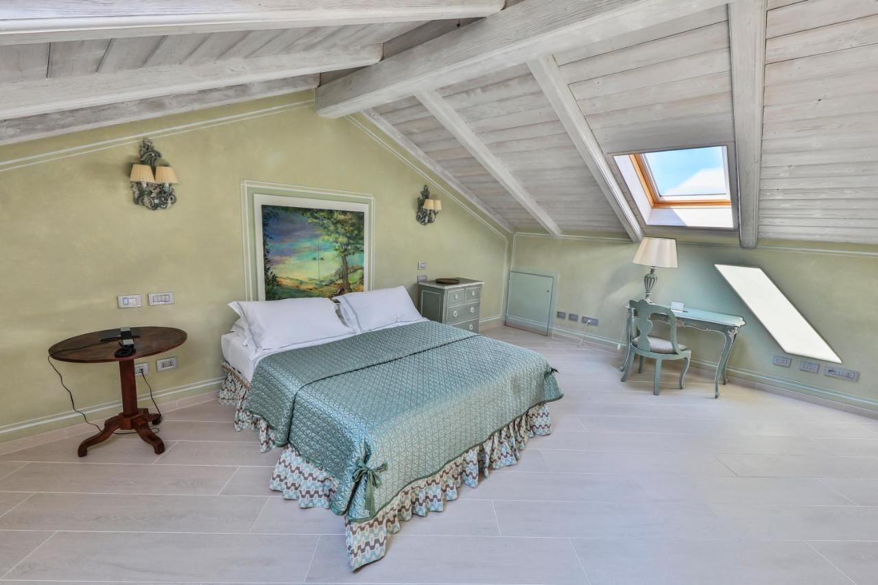 Relais Villa Prato Момбаруццо Экстерьер фото
